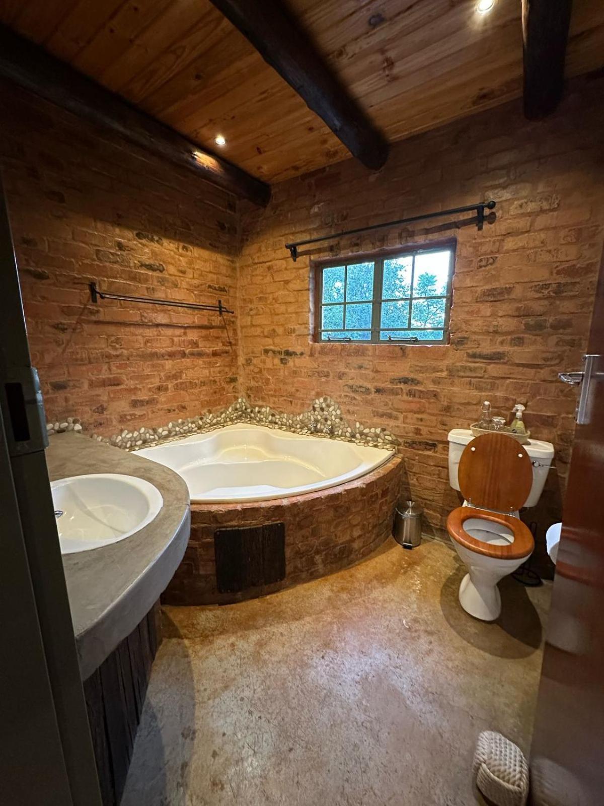 Bushbaby Cottage In Hartbeespoort Pretoria Exterior photo